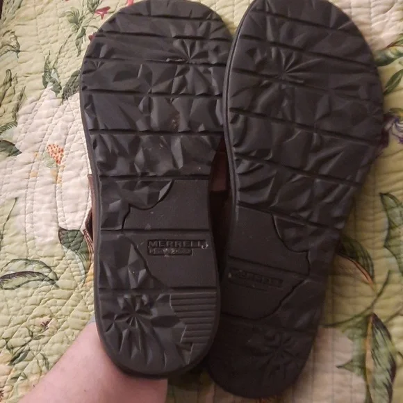 Merrell Move Leather Sandals - Picture 2 of 7